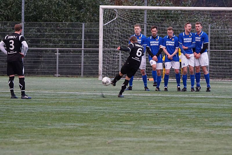 Matig Borger 1 steelt de punten bij Lycurgus.