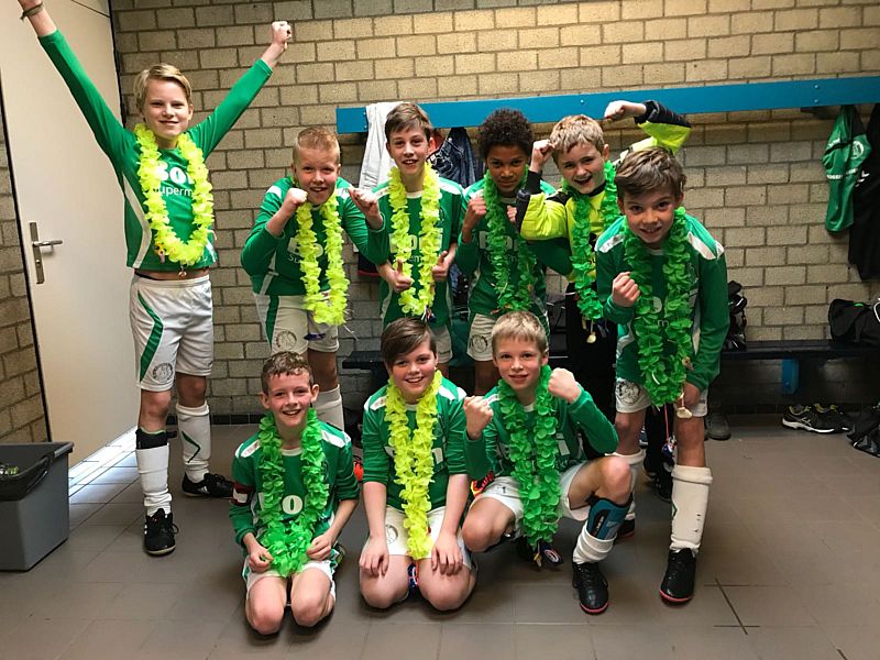 Borger JO11-3 kampioen zaalvoetbalcompetitie