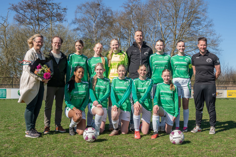 Erve De Bedoeling sponsor van SV Borger MO15-1