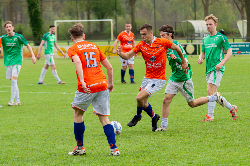 Borger krijgt deksel op de neus tegen Onstwedder Boys